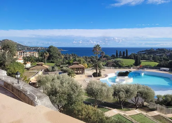 Appartement Superbe 4/5 Pers Dans Cap Esterel