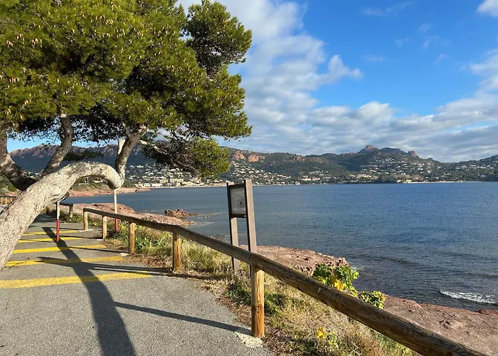 Appartement Superbe 4/5 Pers Dans Cap Esterel